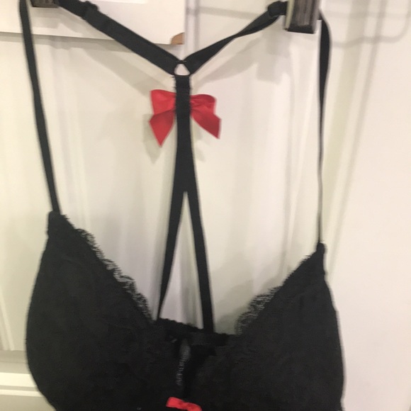 BLACK LACE size large NIGHTIE OR CAN WEAR AS an undergarment out at night. ❤️❤️ - Picture 4 of 10